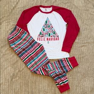 Place Red, White & Green 'Feliz Navidad' Holiday Pajama Set